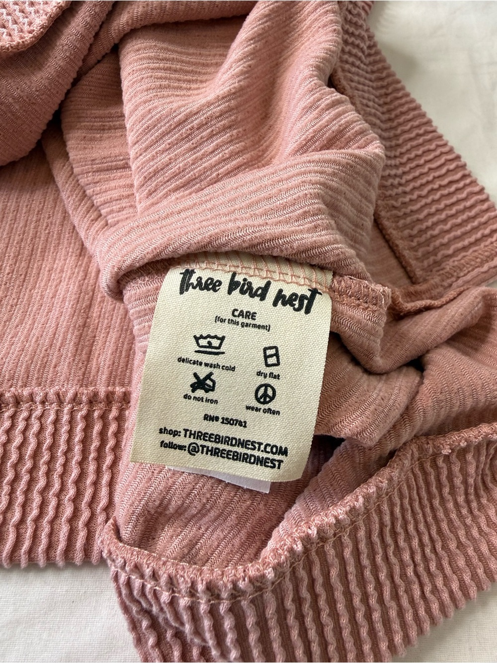 Three Bird Nest Moon Glow Texture Knit Top Dusty Rose Pink Medium NWT - Picture 8 of 10